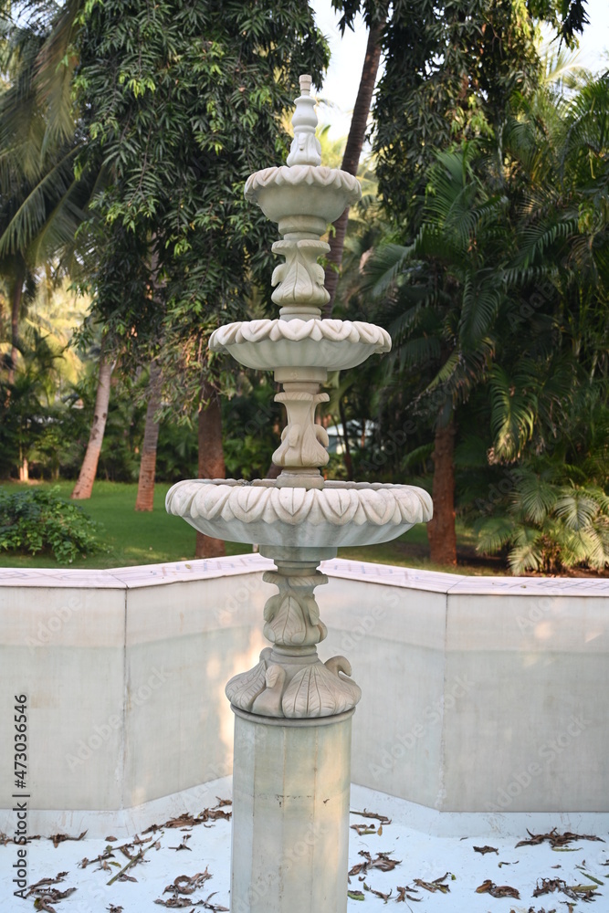 Obraz premium dried fountain in the garden