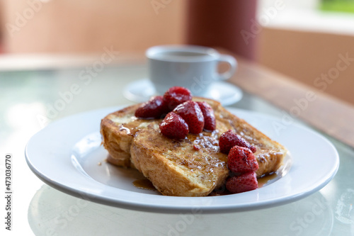 French Toast with Red Raspb...