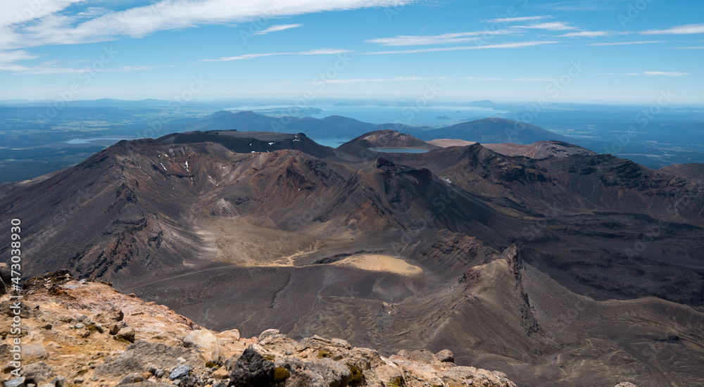 Fototapeta premium View from the top of Mount Ngauruhoe, New Zealand