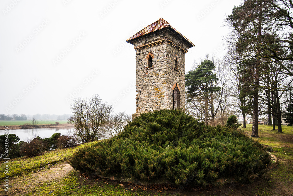 Tetelminde old hunting view tower, Tetele, Latvia
