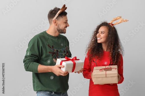 Happy couple with Christmas...