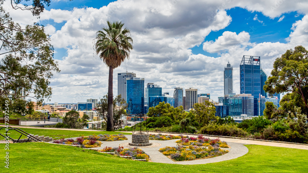 View of Perth City from Kings Park in Perth, Western Australia - obrazy, fototapety, plakaty 