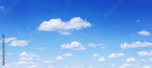 Fototapeta Naklejka Na Ścianę i Meble -  The sky is blue with clouds, beautiful by nature.