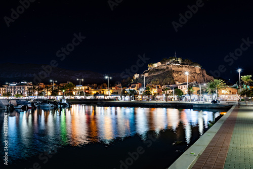Denia Promenade und Burg bei Nacht