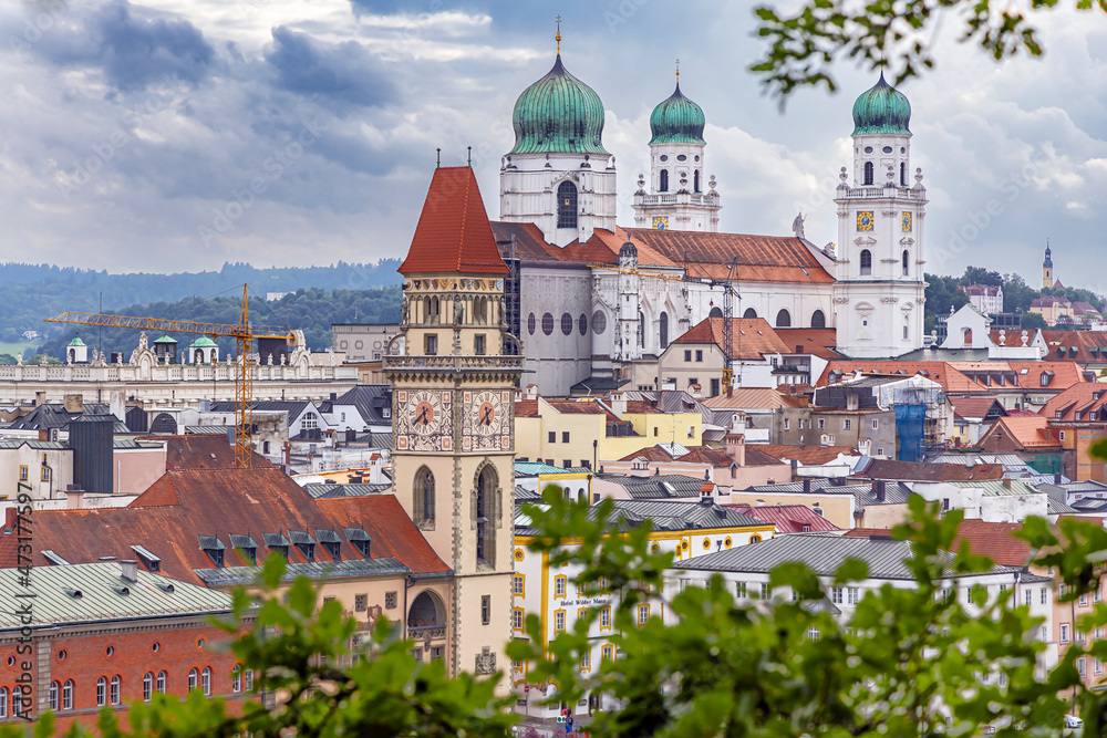 Germany, Passau, historic towers of Passau - the old town hall and St. Stephen's Cathedral