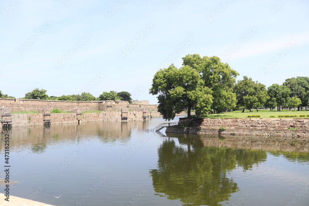 View of gardens scattered around vellore fort. View of gardens scattered around vellore fort.