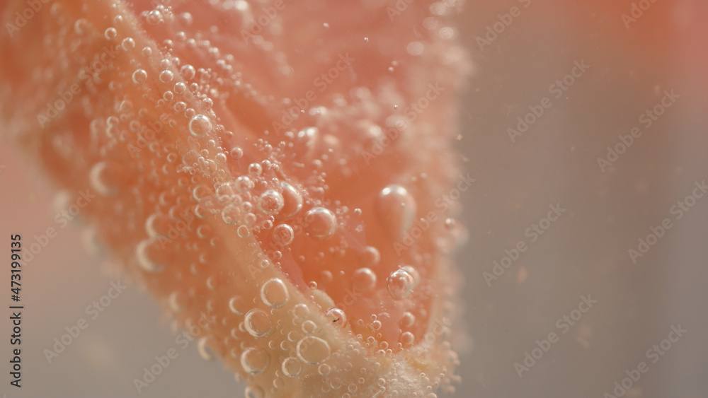 Fototapeta premium closeup shot of tonic with grapefruit slices