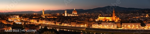 High panorama above Firenze with the Arno river in the Tuscany, Italy. © Jorge Argazkiak