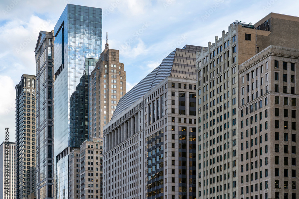 Obraz premium Chicago and the Chicago River
