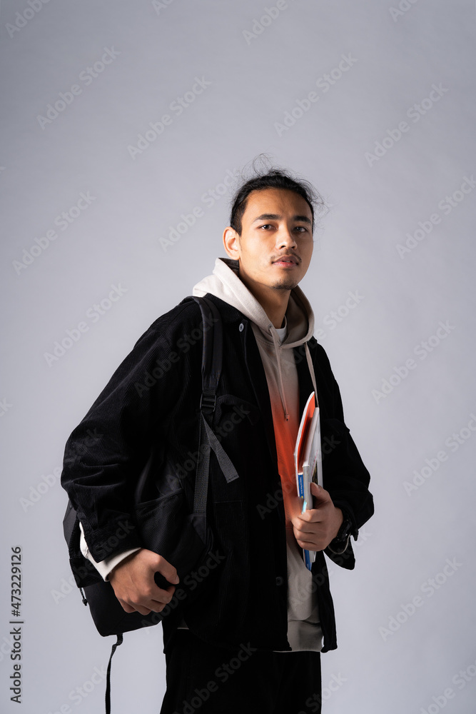 COLLEGE STUDENT