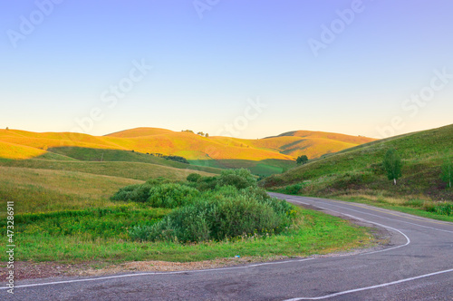 The road in the foothills of Altai