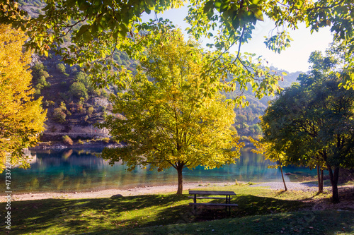 Lago di San Domenico in Abruzzo. Vicino al lago di Scanno, un paesaggio in autunno con mille colori photo