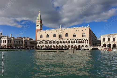 Dogenpalast am Bacino di San Marco, Venedig © Peter