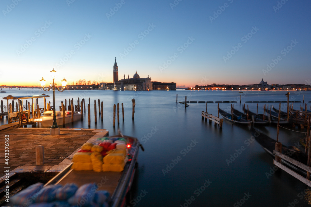 Obraz premium Venedig: Blick auf die von der Ponte della Paglia auf di Isola di San Giorgio mit San Giorgio Maggiore