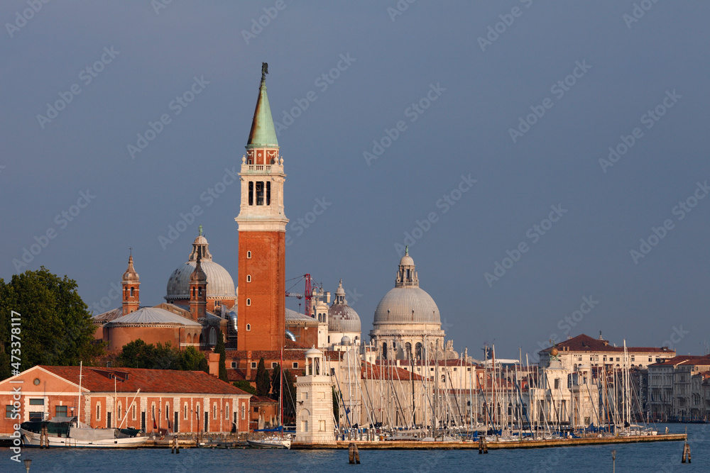 Jachthafen, Compagnia della Vela San Giorgio vor der Insel San Giorgio Maggiore, Marina: Compagnia della Vela San Giorgio, Venedig, Veneto, Italien