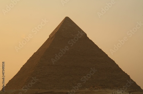 The middle pyramid of Giza, Pyramid of Khephren photo