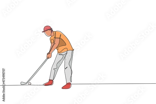 One single line drawing of young sporty golf player hit the ball using golf club vector illustration graphic. Healthy sport concept. Modern continuous line draw design for golf tournament poster