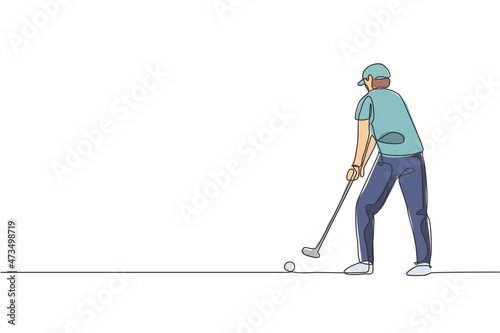 One continuous line drawing of young golf player swing golf club and hit the ball. Leisure sport concept. Dynamic single line draw design vector graphic illustration for tournament promotion media