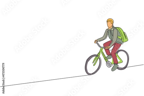 One continuous line drawing of young professional manager man cycling ride bicycle to his office. Healthy working urban lifestyle concept. Dynamic single line draw design graphic vector illustration