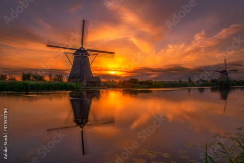 Sunset in Kinderdijk © Dang