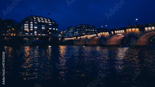 paris - frança  © Comprimido