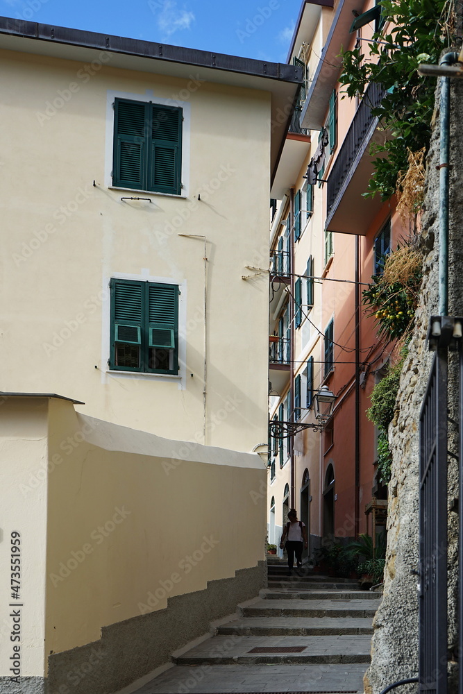 Alley in the village of Riomaggiore, Cinque Terre, Italy
