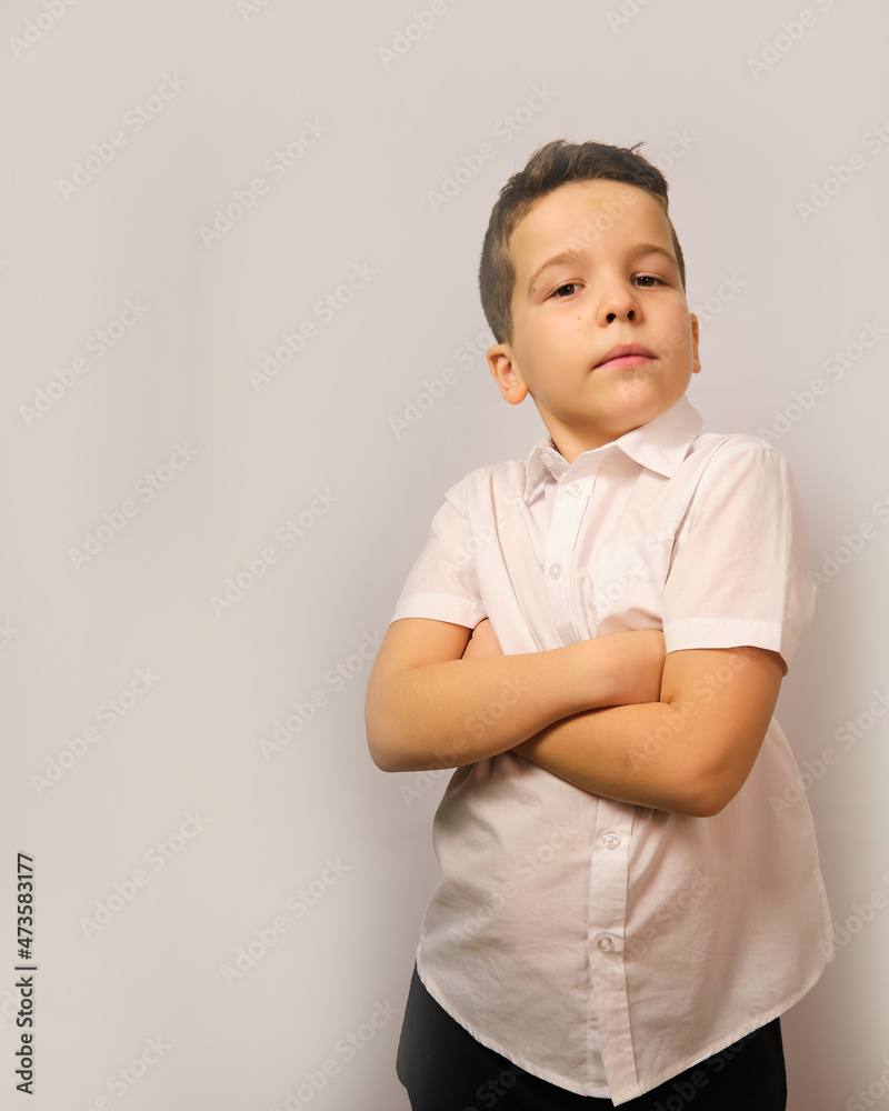 The boy shows an intelligent, attentive facial expression.persistence The boy shows an intelligent, attentive facial expression.persistence