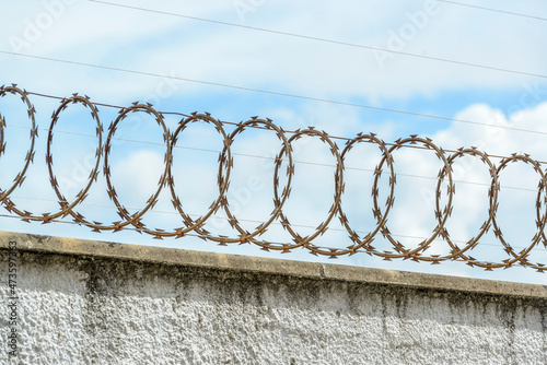 Electrified fence widely used in Brazil.