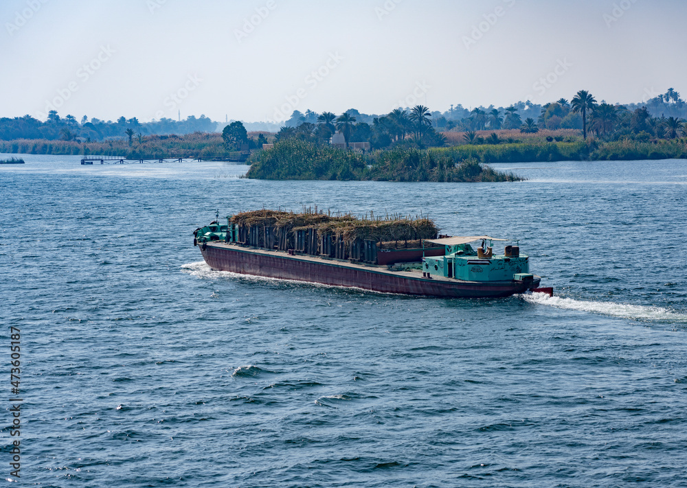 Obraz premium Nile River Transport