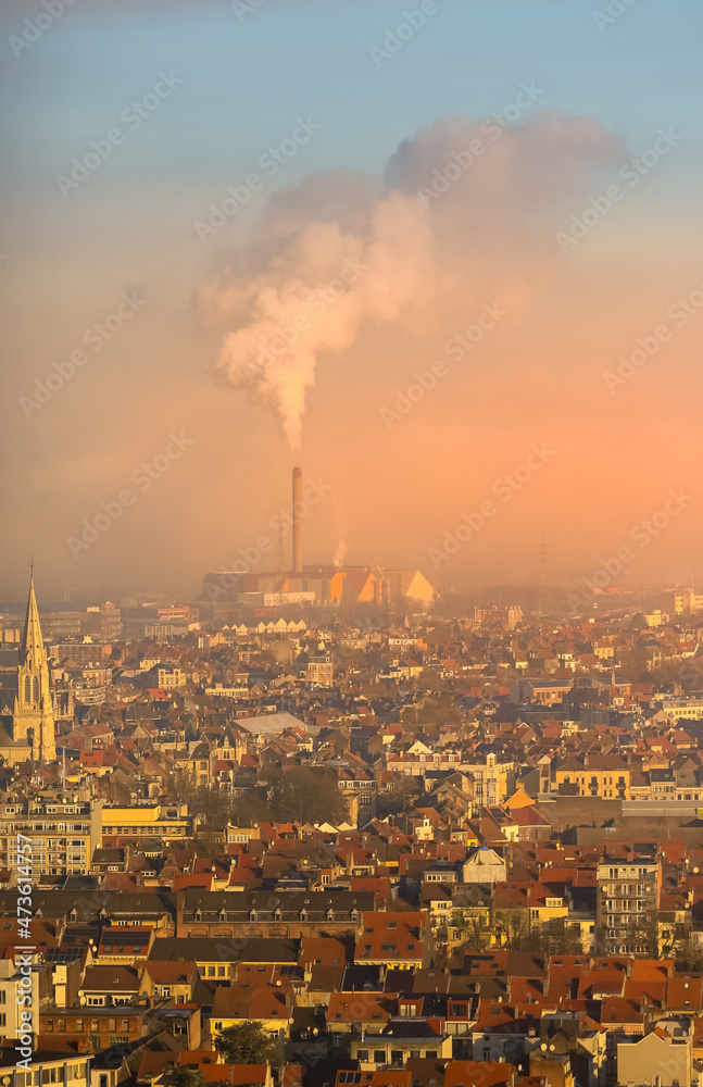 Bruxelles Brussels panorama brume environnement pollution planete immobilier incinérateur