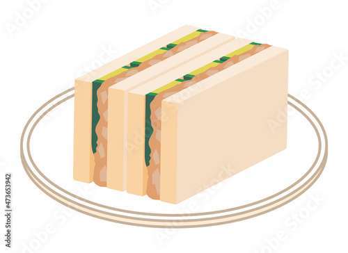 ツナきゅうりサンド　四角に二分割