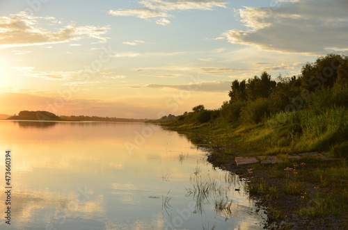 Fototapeta Naklejka Na Ścianę i Meble -  Evening on the Irtysh River