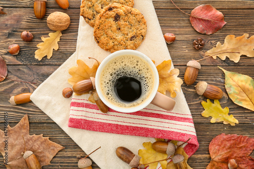Autumn morning coffee with ...