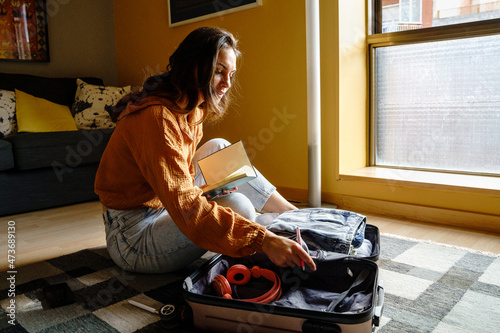 Travel suitcase packing
