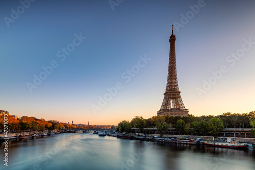 der Eiffelturm in Paris