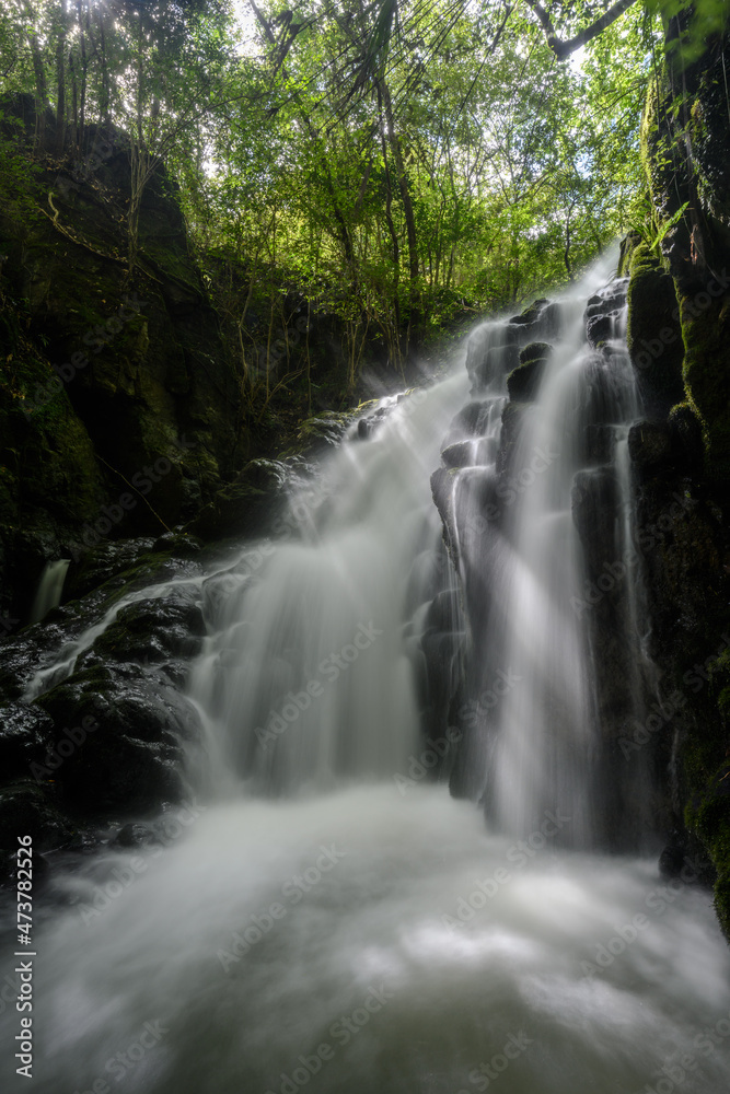 鳴滝峡　雌滝