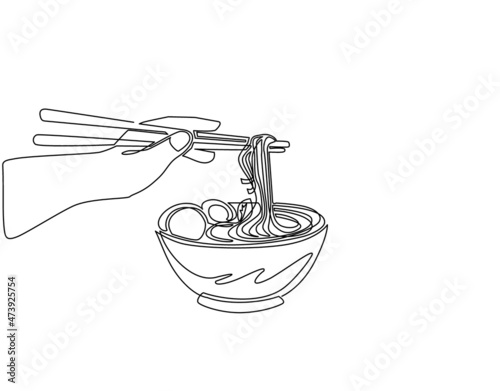 Single continuous line drawing hand drawn ramen soup in black bowl with male hand holding chopsticks. Japanese noodle. Asian traditional food. Dynamic one line draw graphic design vector illustration