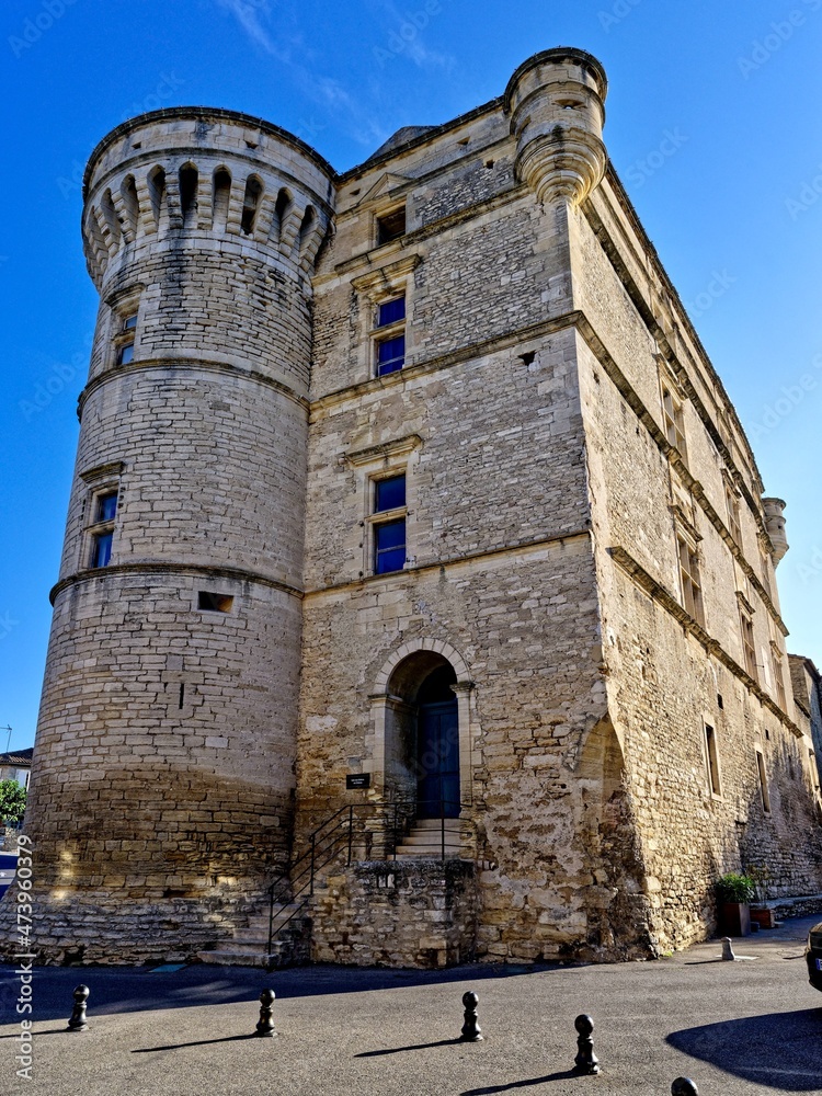 Chateau de Gordes, Vaucluse, Luberon, Provence-Alpes-Côte d'Azur, France
