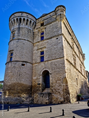 Chateau de Gordes, Vaucluse, Luberon, Provence-Alpes-Côte d'Azur, France 