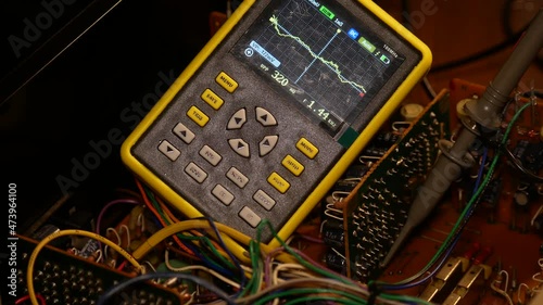 Repair and diagnostic electronics device