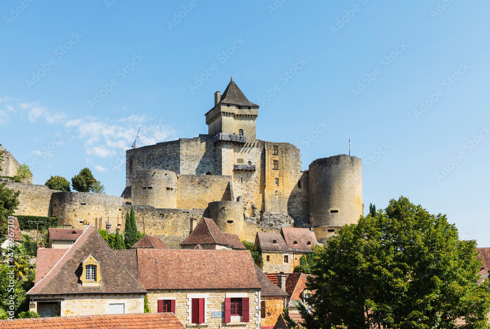 France, Dordogne, Castelnaud-la-Chapelle, Houses in front of Chateau deCastelnaud-La-Chapelle France, Dordogne, Castelnaud-la-Chapelle, Houses in front of Chateau deCastelnaud-La-Chapelle
