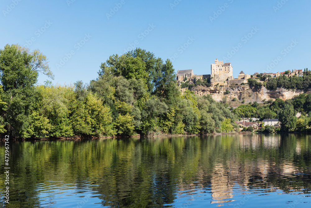 France, Dordogne, Beynac-et-Cazenac, Clear summer sky over Dordogne River and clifftop castle France, Dordogne, Beynac-et-Cazenac, Clear summer sky over Dordogne River and clifftop castle