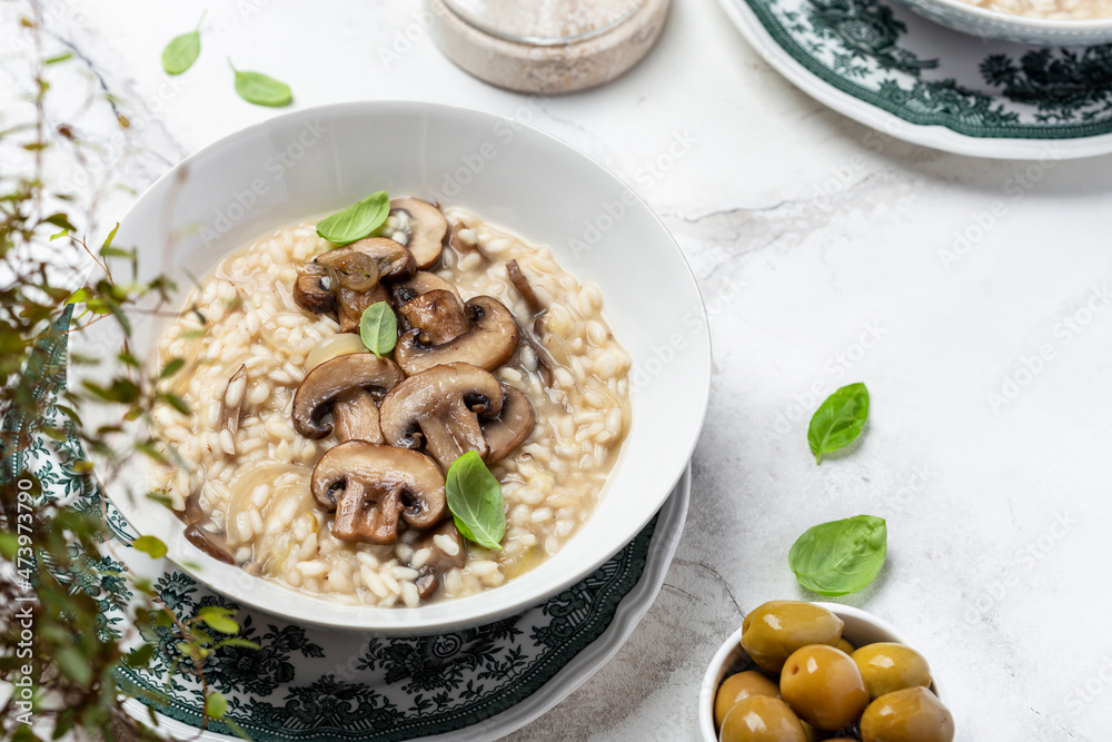 mushroom risotto with onions, garlic and parmesan mushroom risotto with onions, garlic and parmesan