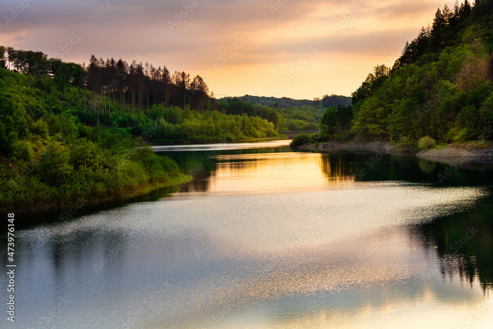 Fototapeta premium sunset over the lake