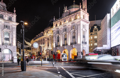 фотография A night view of Picadilly circus at Christmas time, London