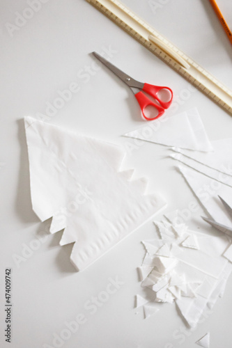 Step-by-step photo instruction. DIY concept. Children's Christmas and New Year's crafts. Step 4.