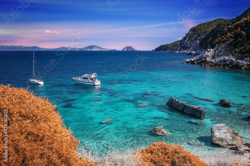Fototapeta Naklejka Na Ścianę i Meble -  Krajobraz morski. Zatoka na greckiej wyspie, Skopelos
