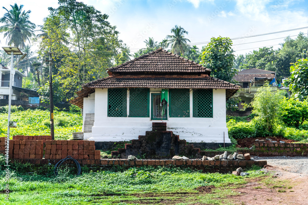 Pazhayangadi Mosque, also known as Kondotty Mosque is a 500year old