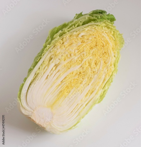 カットした白菜、冬野菜の白菜、室内 photo