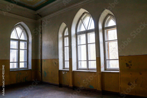 Interior of old abandoned Sharovka palace, also known as Sugar Palace in Kharkov region, Ukraine © olyasolodenko
